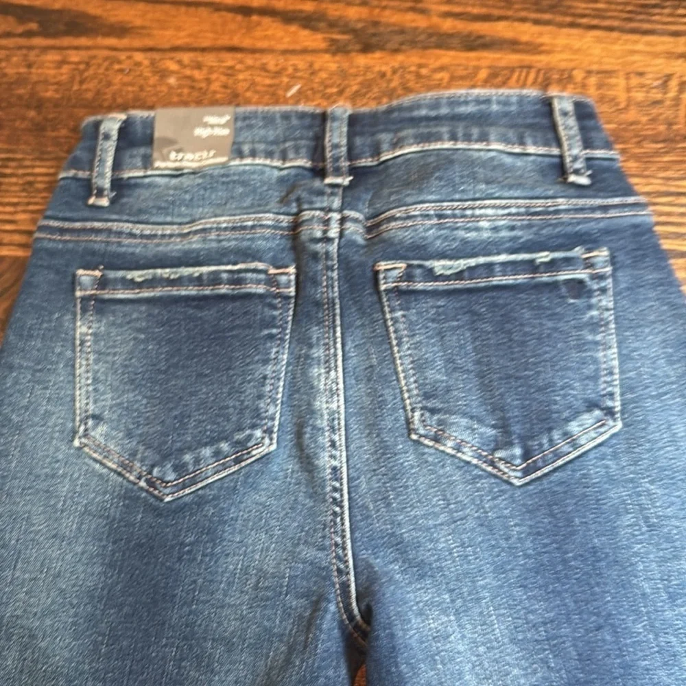Girls size 8 denim jeans. Brand new with tags.